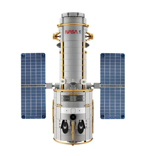 LEGO ICONS 11382 Hubble Space Telescope, zestaw klocków 18+