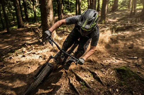 Kask rowerowy VAYOX Enduro VA0421BM Czarny Full Face z odpinaną szczęką (rozmiar M)