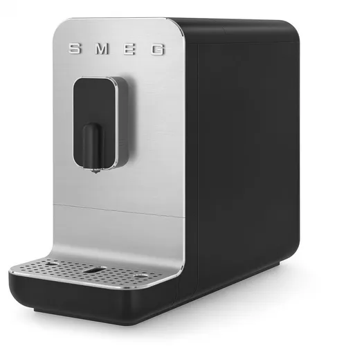 Кофемашина SMEG BCC01BLMEU