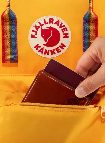 Fjallraven Kanken Gökkuşağı-öküz kırmızı sırt çantası / gökkuşağı deseni