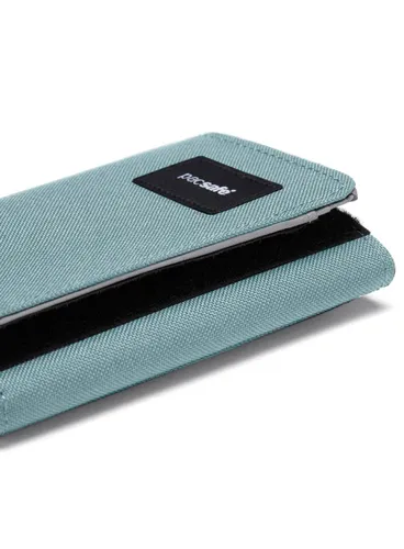 Portfel antykradzieżowy Pacsafe RFIDsafe Trifold Wallet - fresh mint