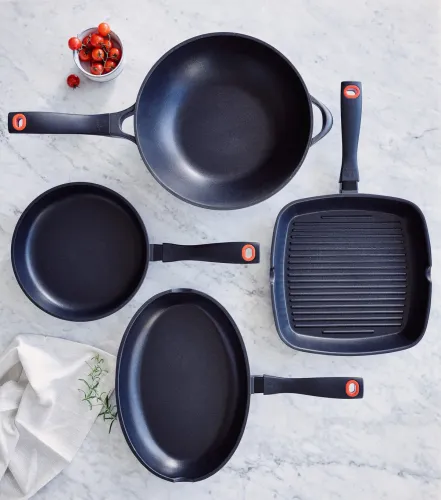 BEKA Energy 28 x 28 cm - patelnia grillowa nieprzywierająca