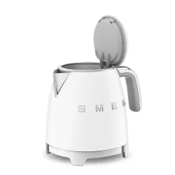 Электрический чайник SMEG Mini KLF05WHEU