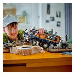LEGO Klocki City 60471 Ciężarówka z laboratorium arktycznej odkrywczyni
