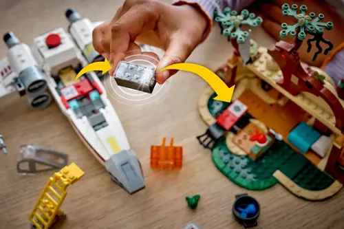 LEGO 75422 Star Wars SMART Play Chatka Yody i szkolenie Jedi