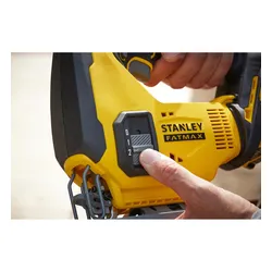 Akumulatorowa wyrzynarka Stanley FatMax v20 SFMCS600M2K