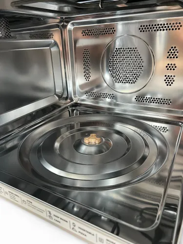 Kuchenka mikrofalowa Smeg MOE34CXI2 - outlet