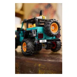 LEGO 42227 Technic SUV Jeep Wrangler Rubicon