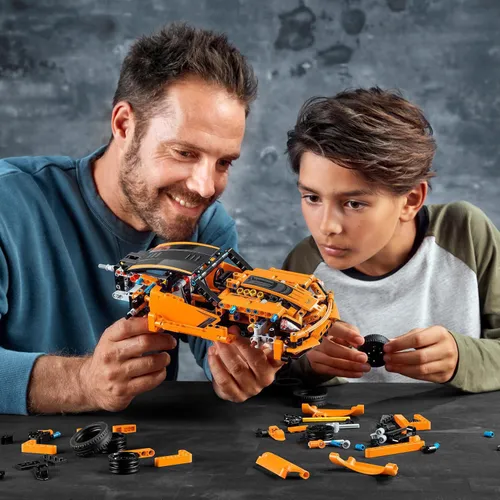 Конструктор Lego Technic Chevrolet Corvette ZR1 (42093)