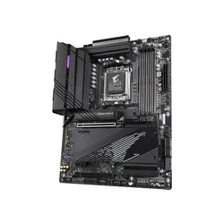 Gigabyte B650 AORUS PRO AX