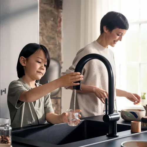 Bateria HANSGROHE Aqittura M91 76836670 z filtrem Czarny mat