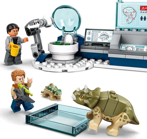 Конструктор Lego Jurassic World лаборатория доктора Ву: побег молодых динозавров (75939)