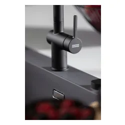 Bateria FRANKE Active L Pull-out spray 115.0653.382 Czarny mat