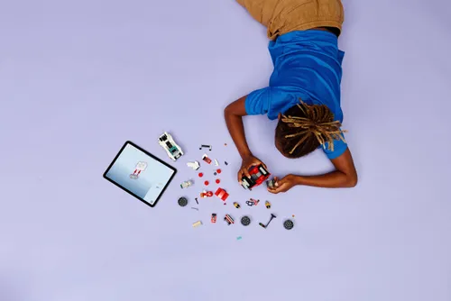 LEGO 77118 Sonic the Hedgehog Silver w samochodzie kontra Knuckles w monster trucku