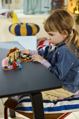 LEGO 11221 Bluey Szkoła z Ryżykiem i Blue