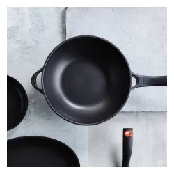 BEKA 30 cm - patelnia / wok nieprzywierający