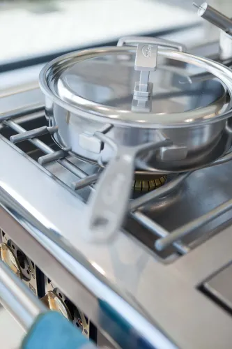 DEMEYERE INDUSTRY 5 Patelnia głęboka 2H z pokrywką 24 cm