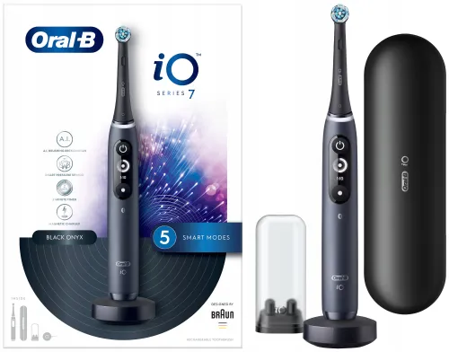 Электрическая зубная щетка Oral-B iO 7 Черный