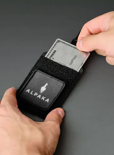 Mocowanie z naszywką Alpaka HUB Patch Panel & Morale Patch - black