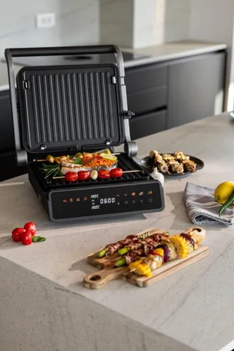 Grill elektryczny HISENSE HCG2000D