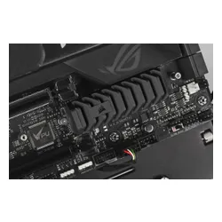 Corsair MP600 PRO XT 4 TB M. 2 2280 PCI-E x4 Gen4 NVMe SSD (CSSD-F4000GBMP600PXT)