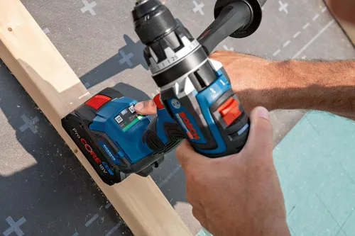 Bosch GSR 18V-150 C 2x8 tornavida matkabı. 0Ah