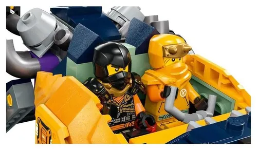 Конструктор LEGO Ninjago 71811 вездеход Ninja Arina