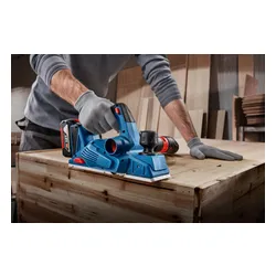 Strug akumulatorowy BOSCH Professional GHO 185-LI 06015B5021