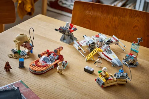 LEGO 75420 Star Wars SMART Play Śmigacz Luke’a Skywalkera