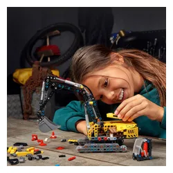 LEGO Technic Dayanıklı Ekskavatör (42121)