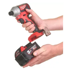 Darbe vidası mı? " Milwaukee M18 BLID2-502X