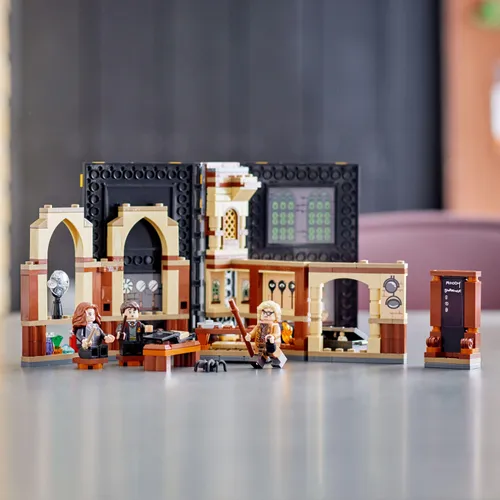 LEGO Harry Potter Hogwarts Anları: Kara Büyüye Karşı Savunma Dersleri (76397)