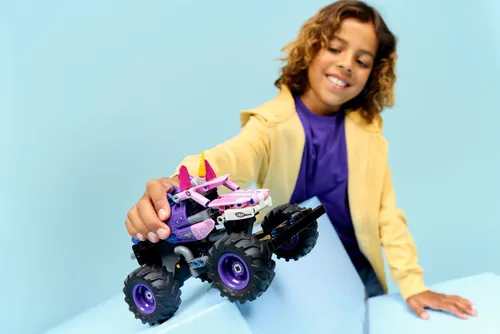 KLOCKI LEGO TECHNIC 42220 Monster Jam Sparkle Smash, zestaw klocków +7 lat