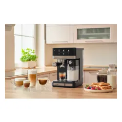 Ekspres kolbowy Sencor SES 4060BK