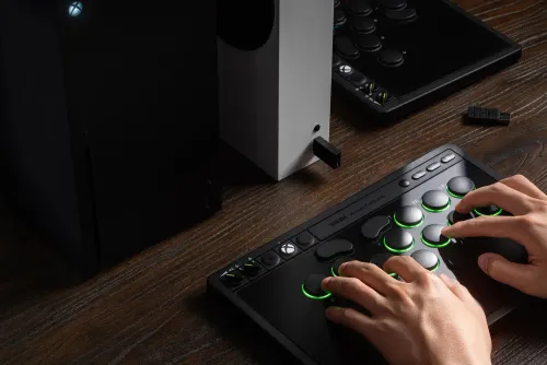 Kontroler 8BitDo All-Button Arcade Controller do PC, Xbox Bezprzewodowy Czarny