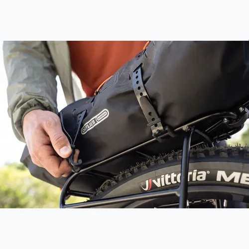 Велосумка на багажник ORTLIEB Dry Pack 16 л черная матовая