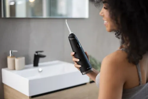 Irygator TRUELIFE AquaFloss Compact C300 Czarny