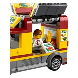 Конструктор Lego City foodtruck с пиццей (60150)