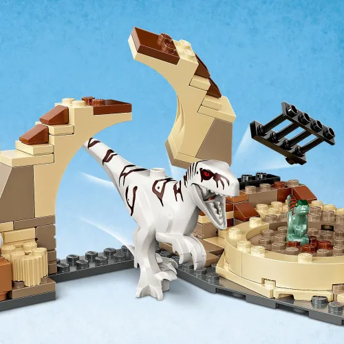 LEGO 76945 Jurassic World Atrociraptor: pościg na motocyklu