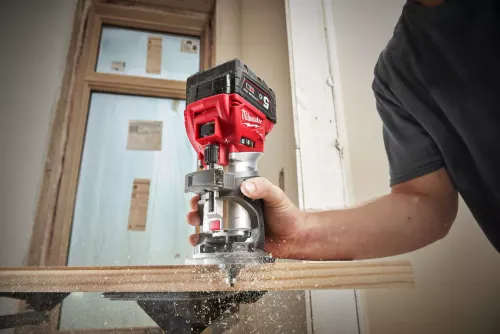 Milwaukee M18 Freze Makinesi FTR-0X