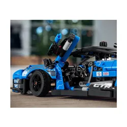 LEGO Technic 42123 McLaren Senna GTR