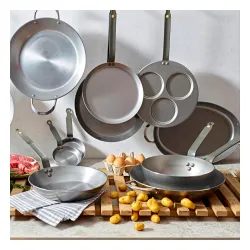 DE BUYER Mineral B Element 26 cm - patelnia do jajek sadzonych stalowa