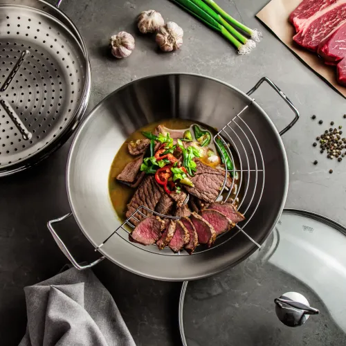 FISSLER Nanjing 36 cm - patelnia / wok ze stali nierdzewnej z pokrywką