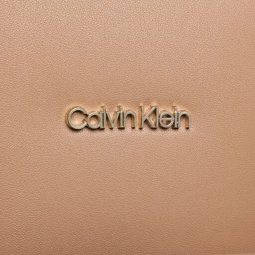 Сумка Calvin Klein Ck Must Shopper Lg W/Slip Pkt K60K609860 Safari Canvas GEZ