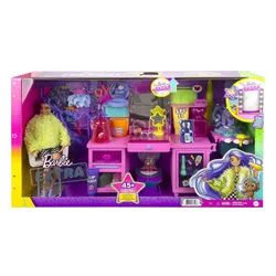 Кукла Барби Mattel Extra Fashion - туалетный столик + кукла (GYJ70)