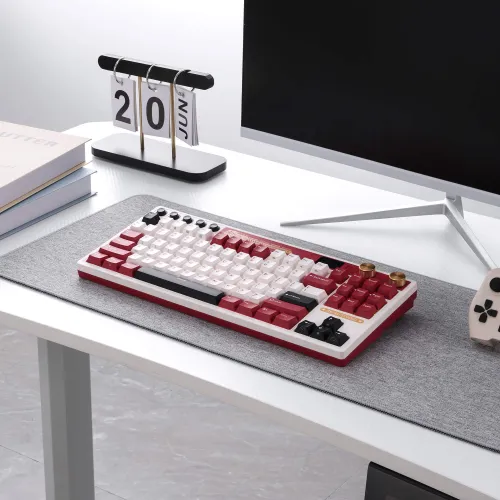 Klawiatura ROYAL KLUDGE RK M87 Famicom Beige Switch