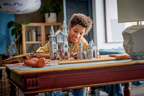 LEGO 75645 ONE PIECE: Битва у замка Драм, набор кубиков 9+