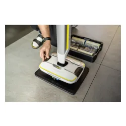 Karcher электрическая швабра FC 8 Smart Signature Line 1.055-711.0 60мин 230м2