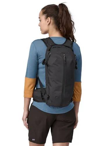 Plecak rowerowy Patagonia Dirt Roamer Bike Pack 20 l z bukłakiem - black