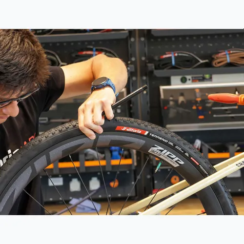 Opona rowerowa Vittoria Terreno T30 G2.0 TLR Gravel Endurance czarny/brązowy